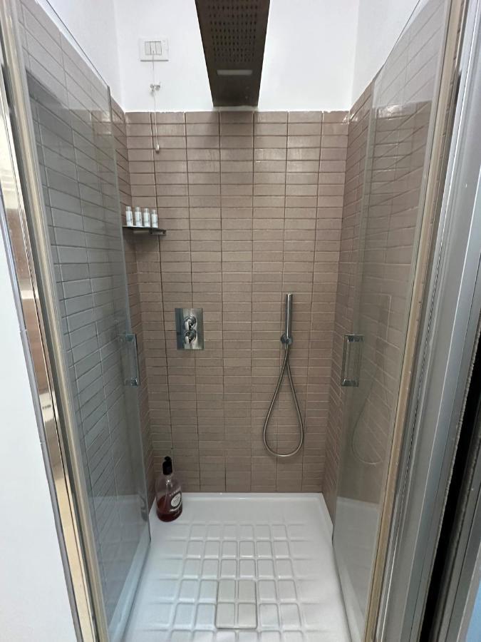 ミラノCasa Ginevraアパートメント エクステリア 写真